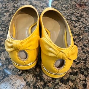 Edison back keyhole flats. Napa leather.